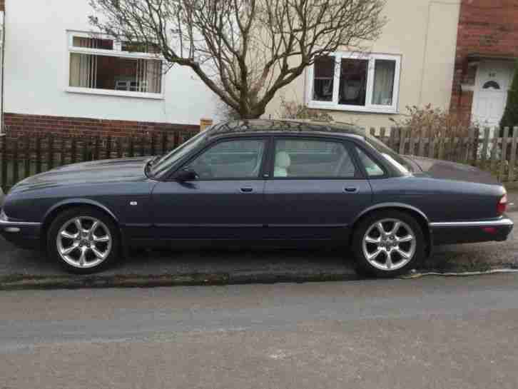 2001 XJ8 Sport