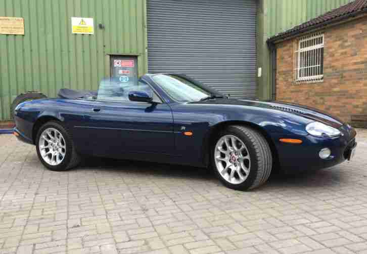 2001 XKR CONVERTIBLE