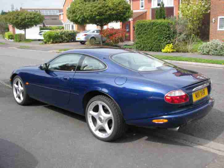 2001 JAGUAR XKR COUPE AUTO BLUE