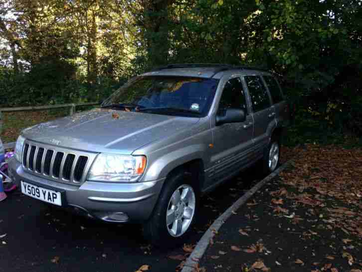 2001 GRAND CHEROKEE LIMITED SILVER