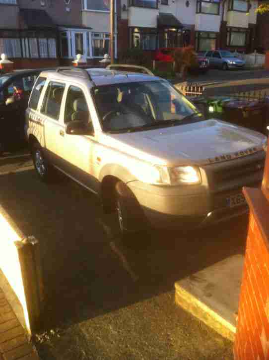 2001 LAND ROVER FREELANDER GOLD