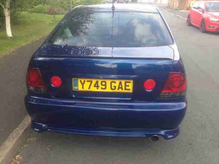 2001 LEXUS IS200 SPORT BLUE