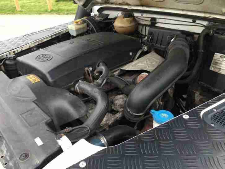 2001 Land Rover Defender 90 White