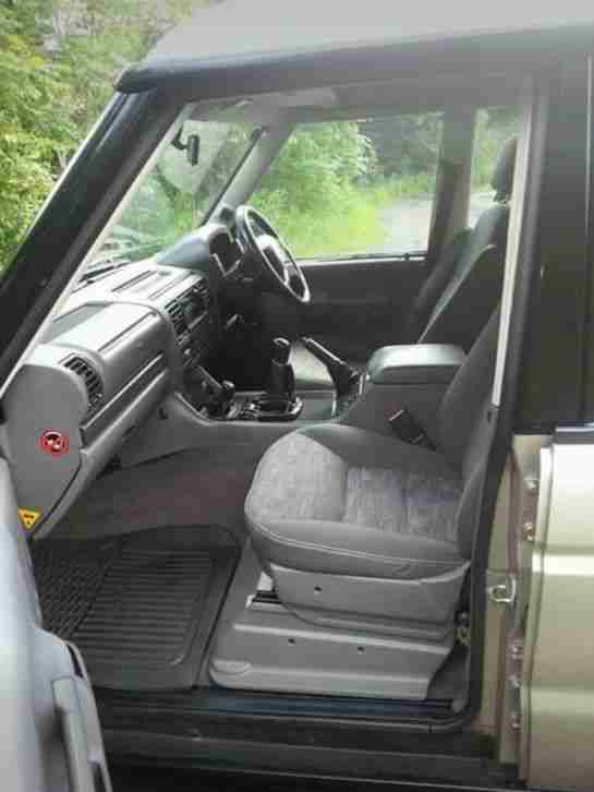 2001 Land Rover Discovery TD5 GS 7seat
