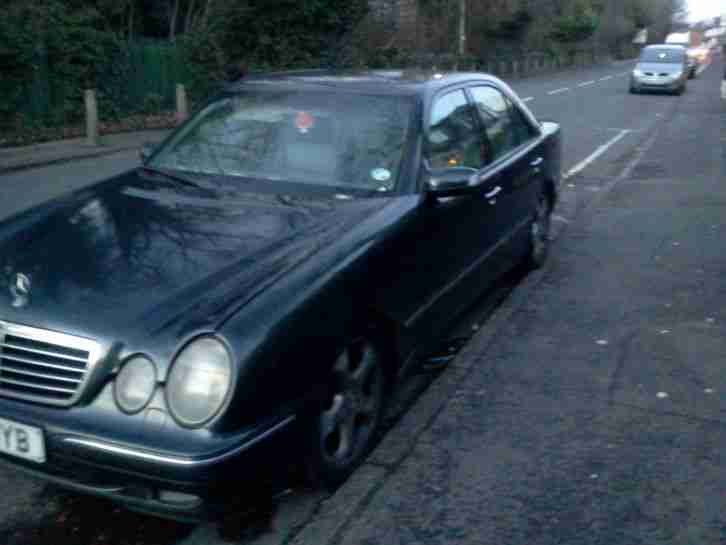 2001 MERCEDES E320 CDI AVANTGARDE AUTO BLACK