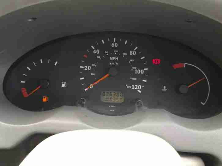 2001 NISSAN MICRA S GREEN 36,000 genuine miles