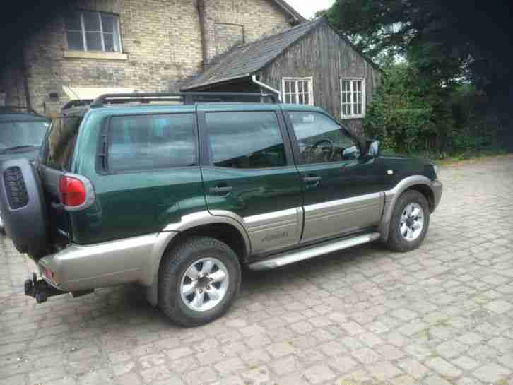 2001 NISSAN TERRANO II SE PLUS TD GREEN 7 SEATER