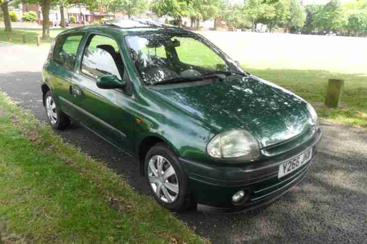 2001 RENAULT CLIO ALIZE GREEN 1.4 ONLY 56000 MILES, VERY CLEAN, SERVICE HISTORY