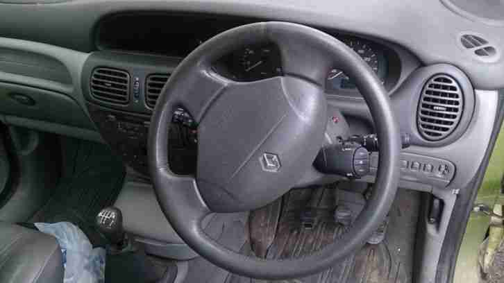 2001 RENAULT MEGANE SCENIC PRIVILEGE+ GREEN