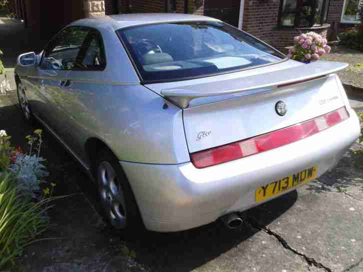 2001 Silver Alfa Romeo GTV 2.0 Twin Spark Lusso 61,000 miles