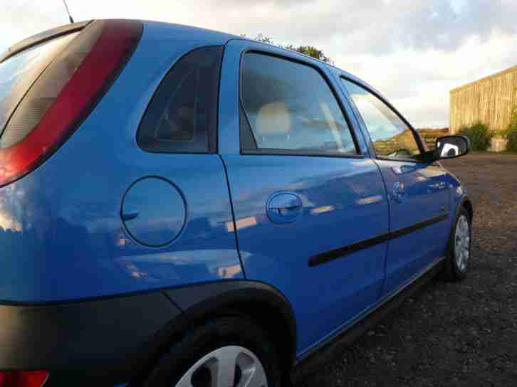 2001 Solid Aruba Blue Vauxhall/Opel Corsa 1.4i 16v ( a/c ) SRi 5 Dr Petrol