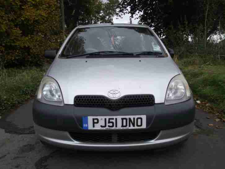 2001 YARIS GS SILVER spares or