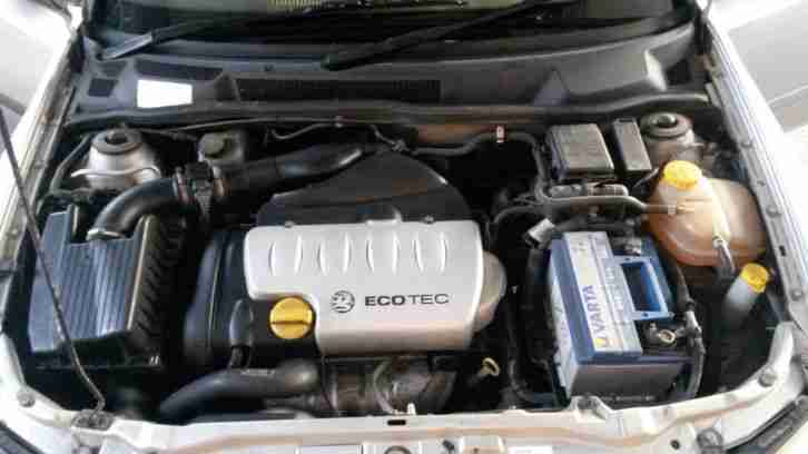2001 VAUXHALL ASTRA SRI 16V SILVER MOT 03/15