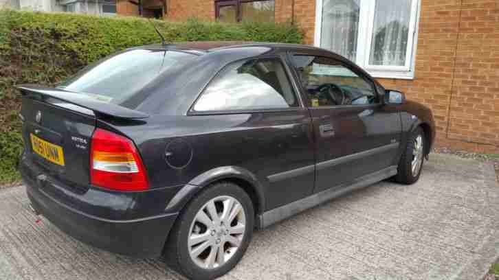 2001 VAUXHALL ASTRA SXI 16V BLACK LESS THAN 80K MILES BELTS DONE NEW BATTERY