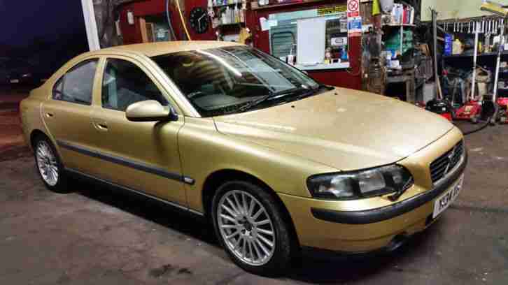 2001 VOLVO S60 T S GOLD LOOK MOT TILL DECEMBER GRAB A BARGAIN LOOK CHEAP CAR