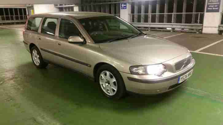 2001 VOLVO V70 SE GOLD 1 YEARS MOT