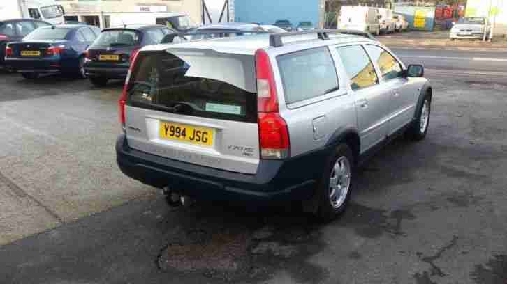 2001 VOLVO V70 XC 4 WHEEL DRIVE ESTATE 2.5T PETROL AUTOMATIC 120K MILES LEATHERS