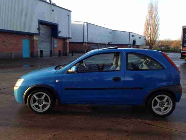 2001 Vauxhall Corsa 1.0i 12V Comfort 3dr 3 door Hatchback