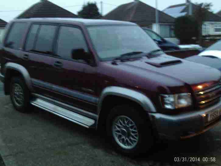 2001 Y REG TROOPER DUTY DT LWB MAROON 7