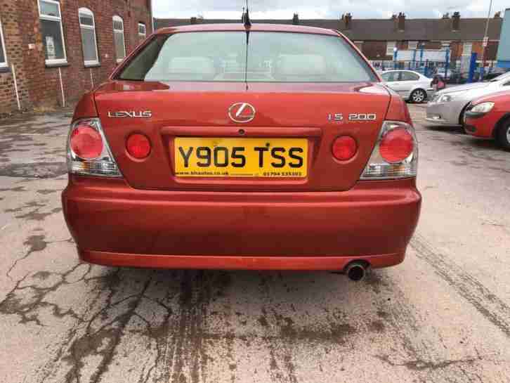 2001/Y REG Lexus IS 200 SPARES OR REPAIRS STARTS & DRIVES