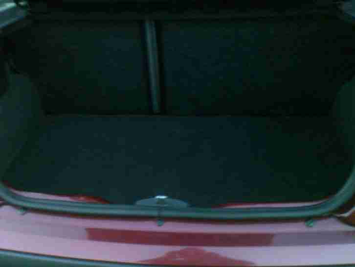 2001 Y REG RENAULT MEGANE EXPRESSION+ RED ONE OWNER 65000 MILES EXCELLENT CAR