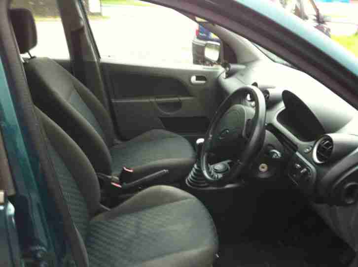 2002 52 Ford Fiesta 1.4 Zetec 5 door