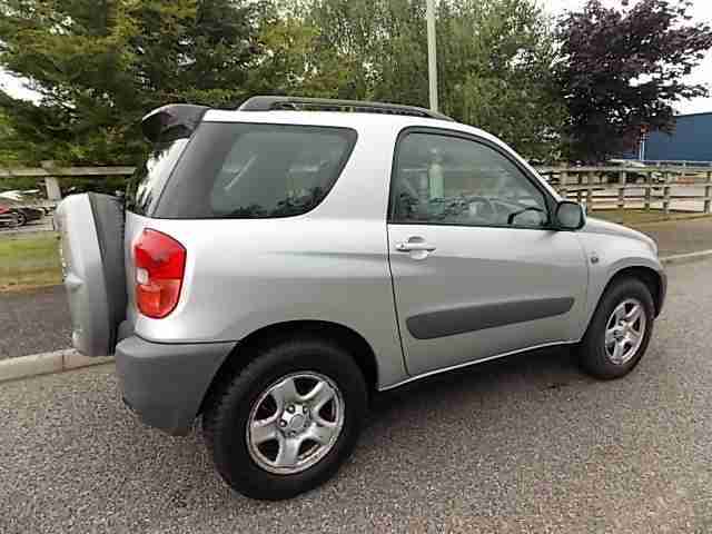 2002 / 52 REG TOYOTA RAV4 NV VVTI 1.8L MANUAL PETROL 3 DOOR 4x2 STUNNING EXAMPLE