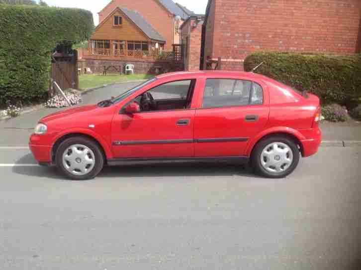 2002(52plate)Vauxhall Astra 1.7dti diesel 12 months mot very low mileage