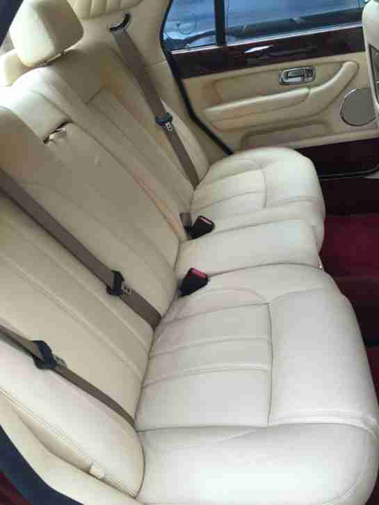 2002 Bentley Arnage R in Sunset Red 6.75 twin turbo very low miles 2 owners