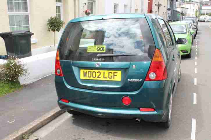 2002 DAIHATSU YRV GREEN , NEW MOT , LADY OWNED , ALL OFFERS CONSIDERED , TQ12