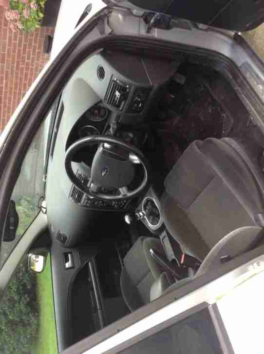 2002 FORD MONDEO GHIA TDCI SILVER - Spares or repairs