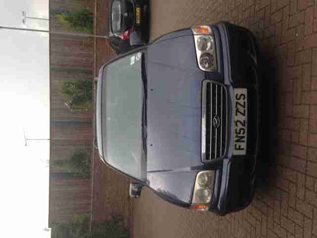 2002 TRAJET GSI BLUE 7 SEATER