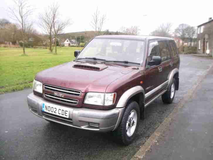 2002 ISUZU TROOPER 3.0 TD, F.S.H, 4X4, JEEP