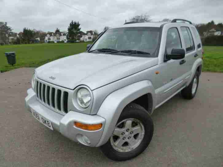 2002 JEEP CHEROKEE SPORT ~ AUTOMATIC ~ LEATHER INTERIOR ~ AIR CON ~ NO RESERVE!