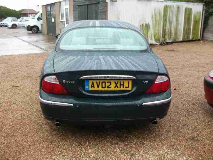 2002 Jaguar S Type 4.2 V8 SE 4dr Auto 4 door Saloon