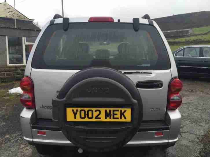 2002 Jeep Cherokee 3.7 V6 auto Limited met silver