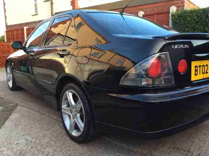 2002 LEXUS IS200 SPORT METALLIC BLACK ONE FORMER KEEPER FULL SERVICE HISTORY