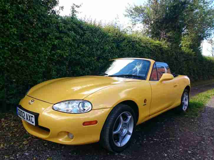 2002 MAZDA MX-5 ARIZONA YELLOW