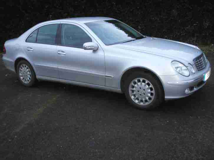 2002 MERCEDES E320 ELEGANCE AUTO SILVER / OUTSTANDING / LOW MILES