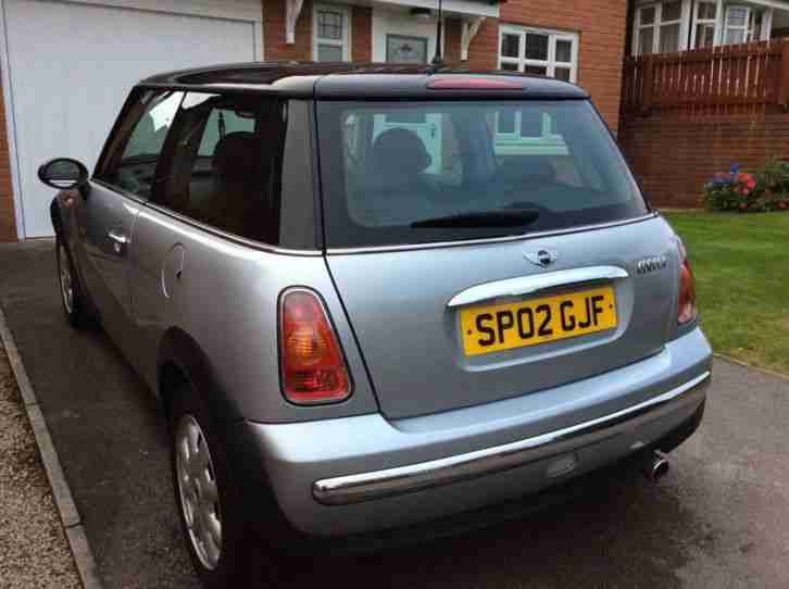 2002 MINI COOPER SILVER / 94,000 Miles