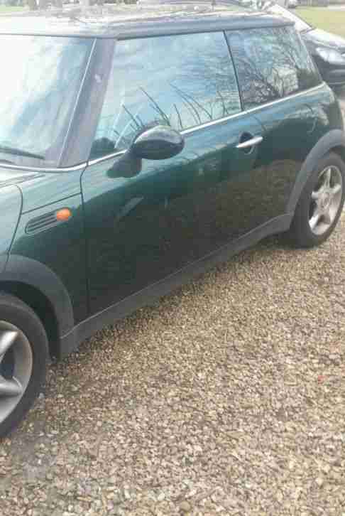 2002 MINI MINI COOPER AUTO GREEN