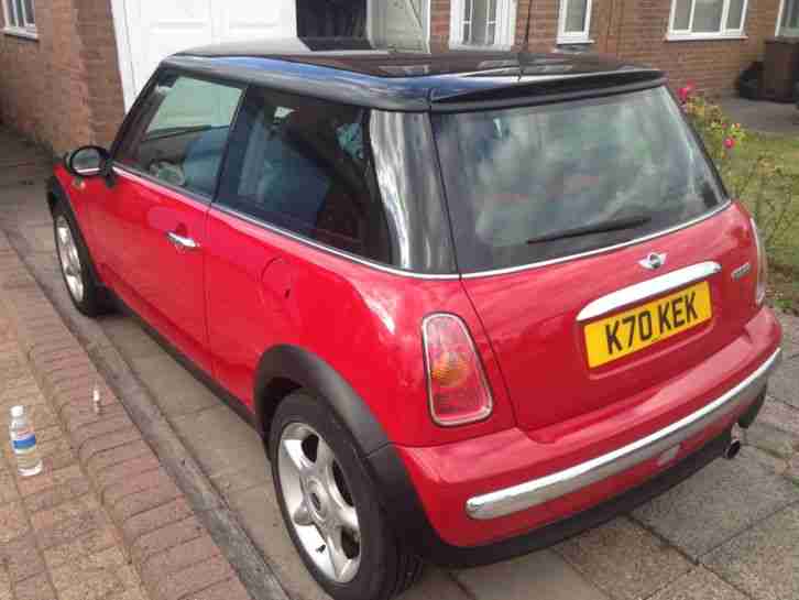 2002 MINI MINI COOPER RED