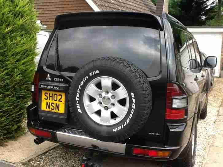 2002 MITSUBISHI SHOGUN DI-D ANIMAL BLACK