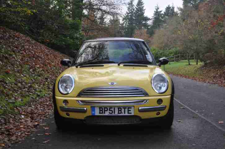 2002 Mini Cooper 1.6 Twin Sunroof Yellow Full Service History MOT HPI Clear