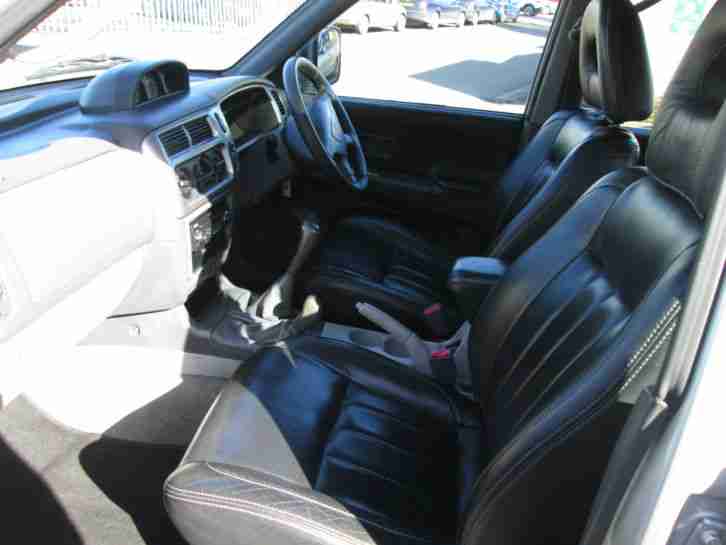2002 Mitsubishi Shogun Sport Equippe 2.5 TD, New M.O.T.