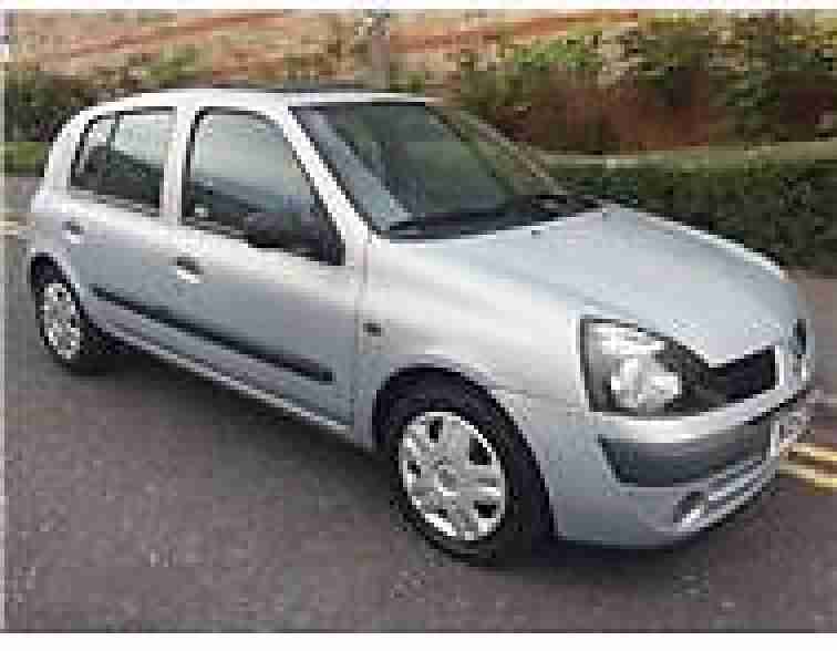 2002 RENAULT CLIO EXPRESSION 16V **** LOW MILES***