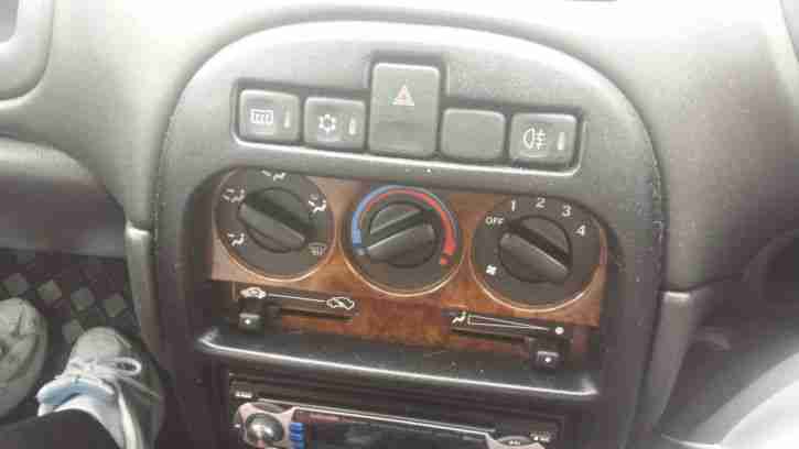 2002 ROVER 25 IL 16V RED