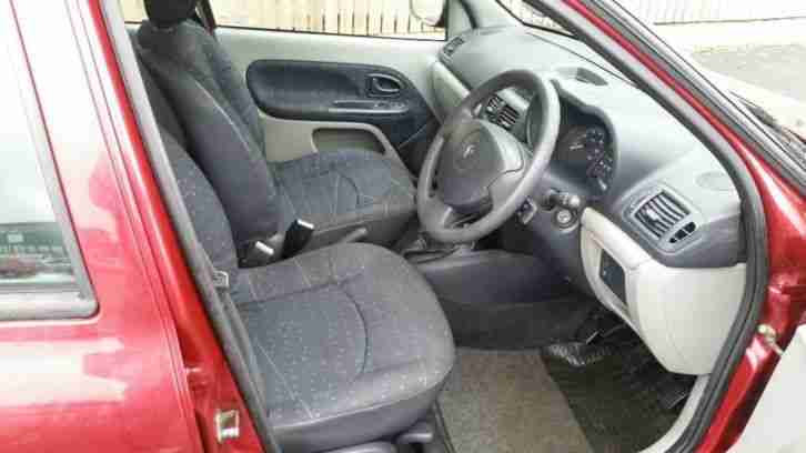 2002 Renault CLIO EXPRESSION+ 16V, Hatchback, 5-door 5 DOOR 1.2 MANUAL PETROL 93
