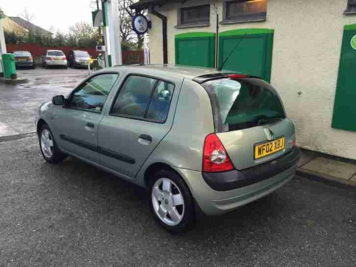 2002 02 Renault Clio 1.4 16v Privilege 5dr AUTOMATIC