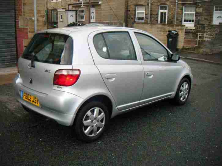 2002 TOYOTA YARIS GS SILVER 5 DOOR 998CC